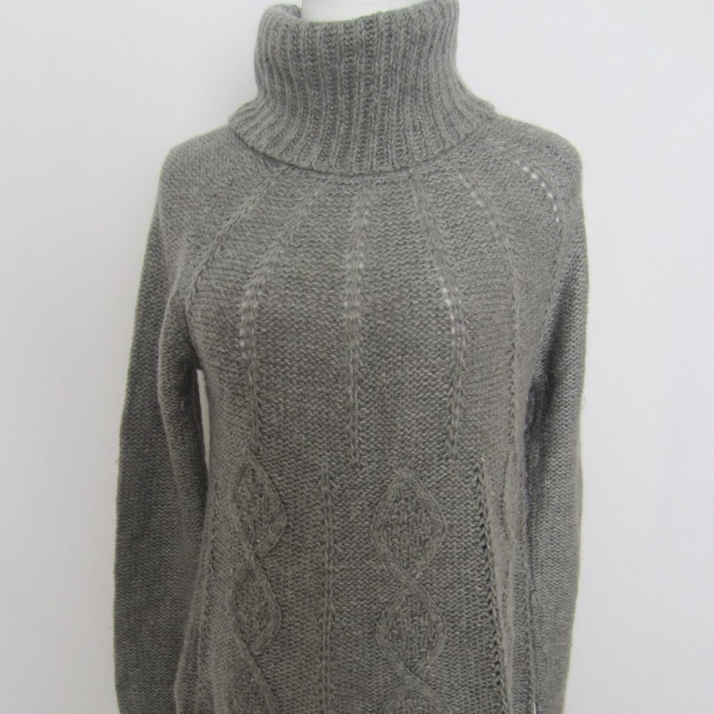 Old Navy Gray A Line T Neck Sweater Sz S EUC